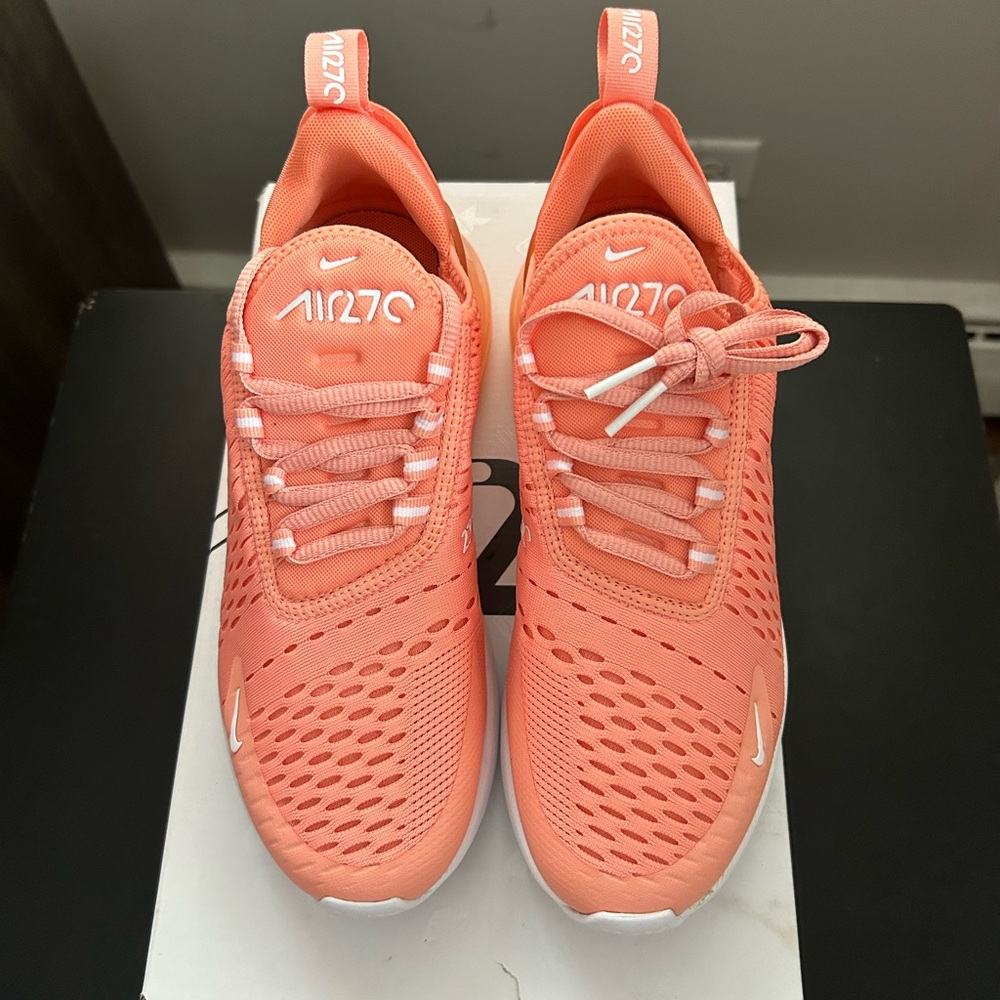 Women’s Air Max 270